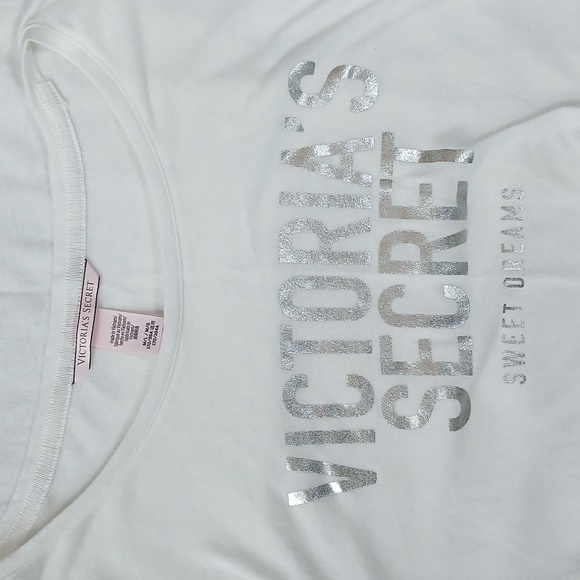 Victoria's Secret White Sleep Shirt. Size M/L - Picture 11 of 17